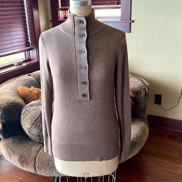 Eddie Bauer Sweaters - Eddie Bauer button mock neck sweater M